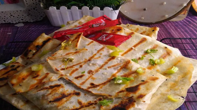 طريقة عمل الرقاق الطري الشهي