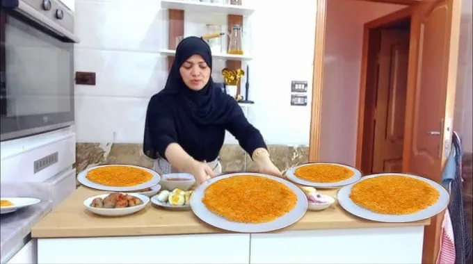 طريقة عمل الكشري الإسكندراني الشهي