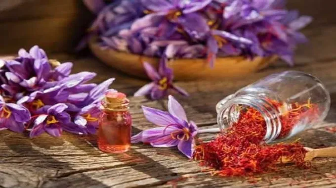 فوائد الزعفران الصحية والجمالية